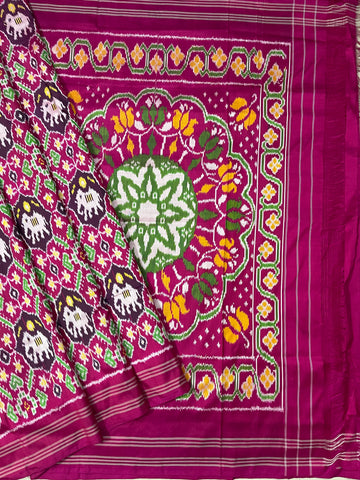 Narikunj patola Ikkat Silk Sari