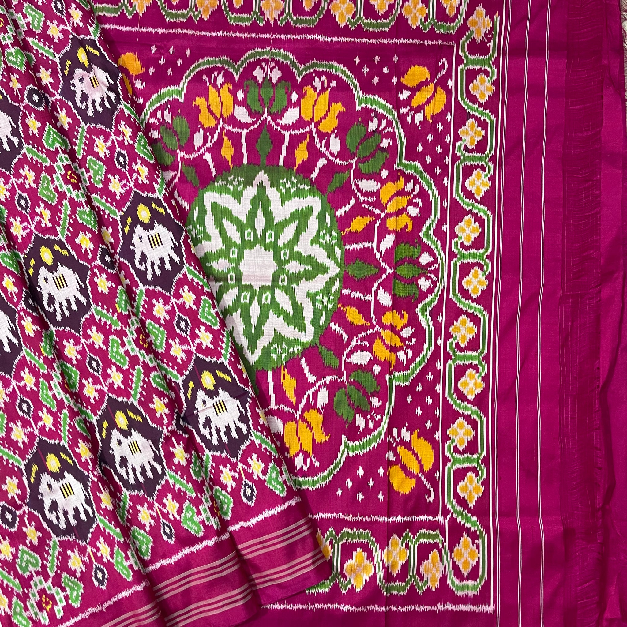 Narikunj patola Ikkat Silk Sari