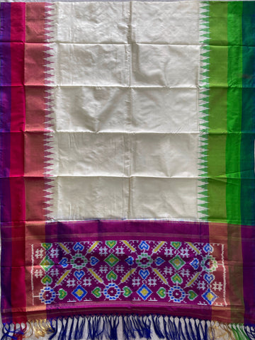 Half White colour Ikkat Handloom silk duppata