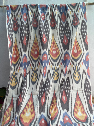 CENTRAL ASIAN IKKAT COTTON FABRIC OFF WHITE BASE IKCA973