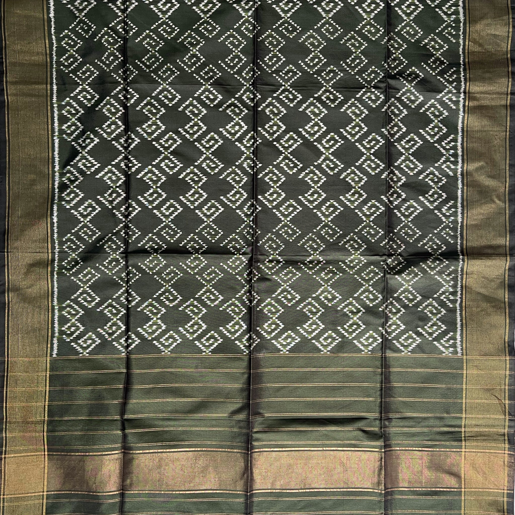 Bottle Green colour Pochampalli Ikkat Handloom silk duppata