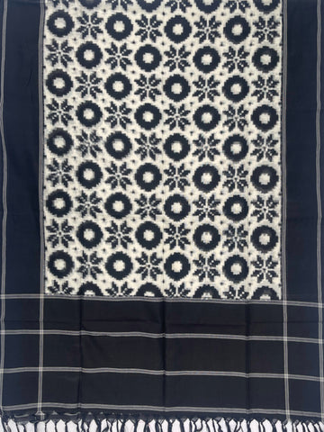 Telia Rumal Ikkat Cotton Duppata In Black & Off White Color