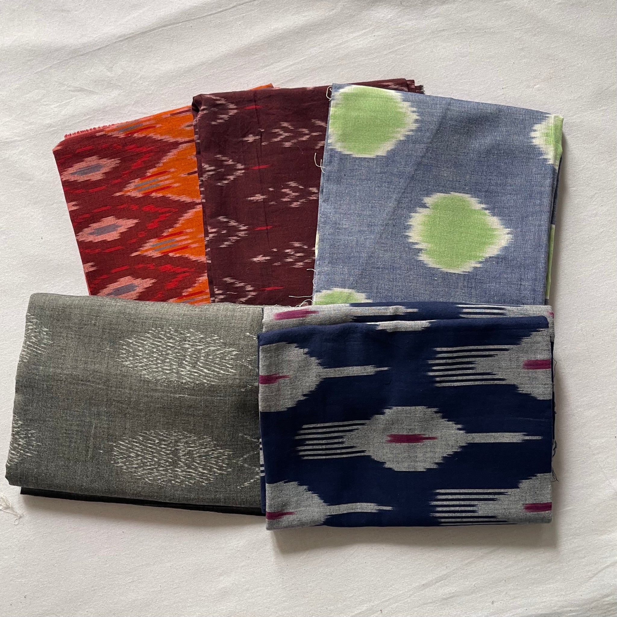 Buy 3 Get 2 Free" offer for the set of 5 blouse fabrics (1 meter each)
