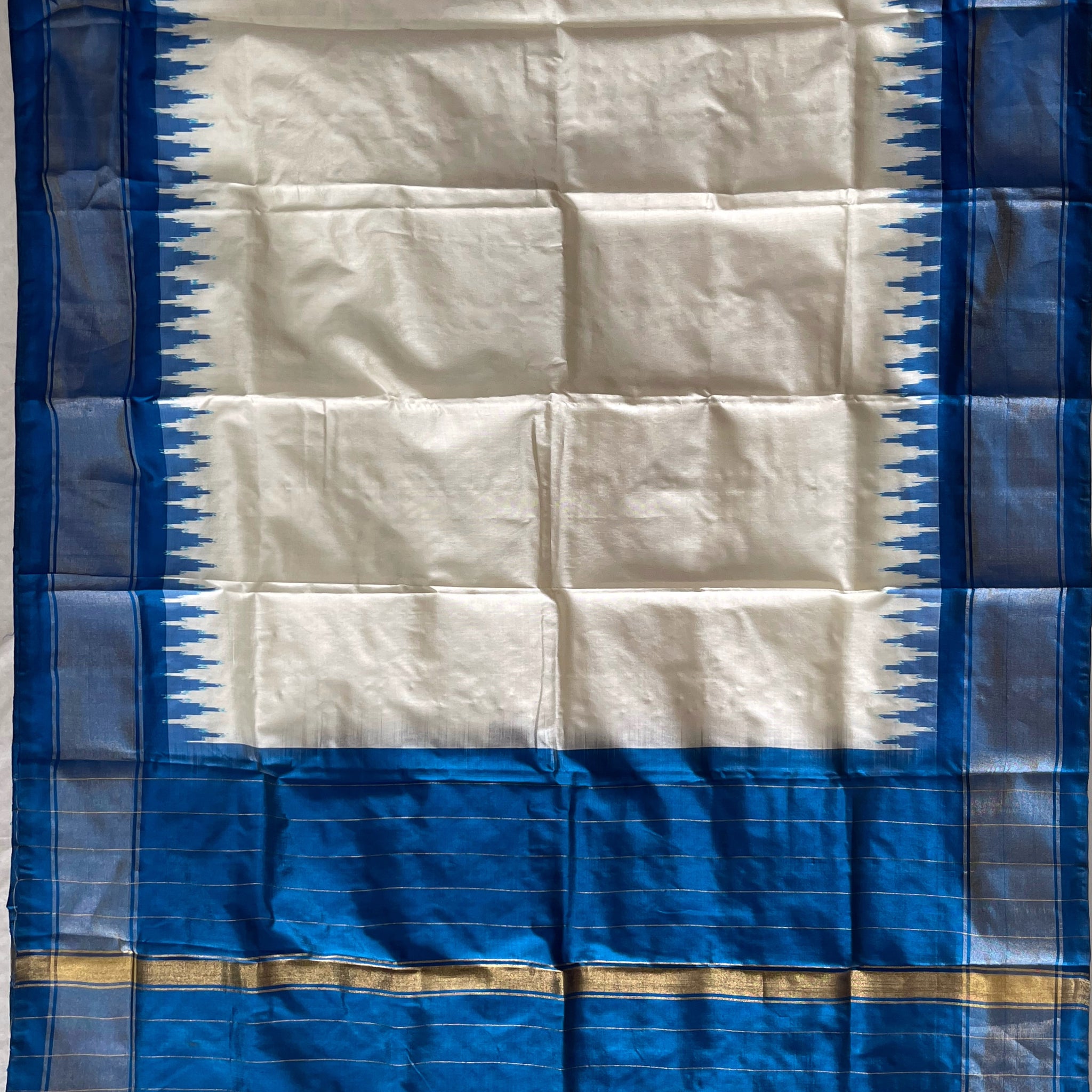 Half White & Blue  colour Ikkat Handloom silk duppata