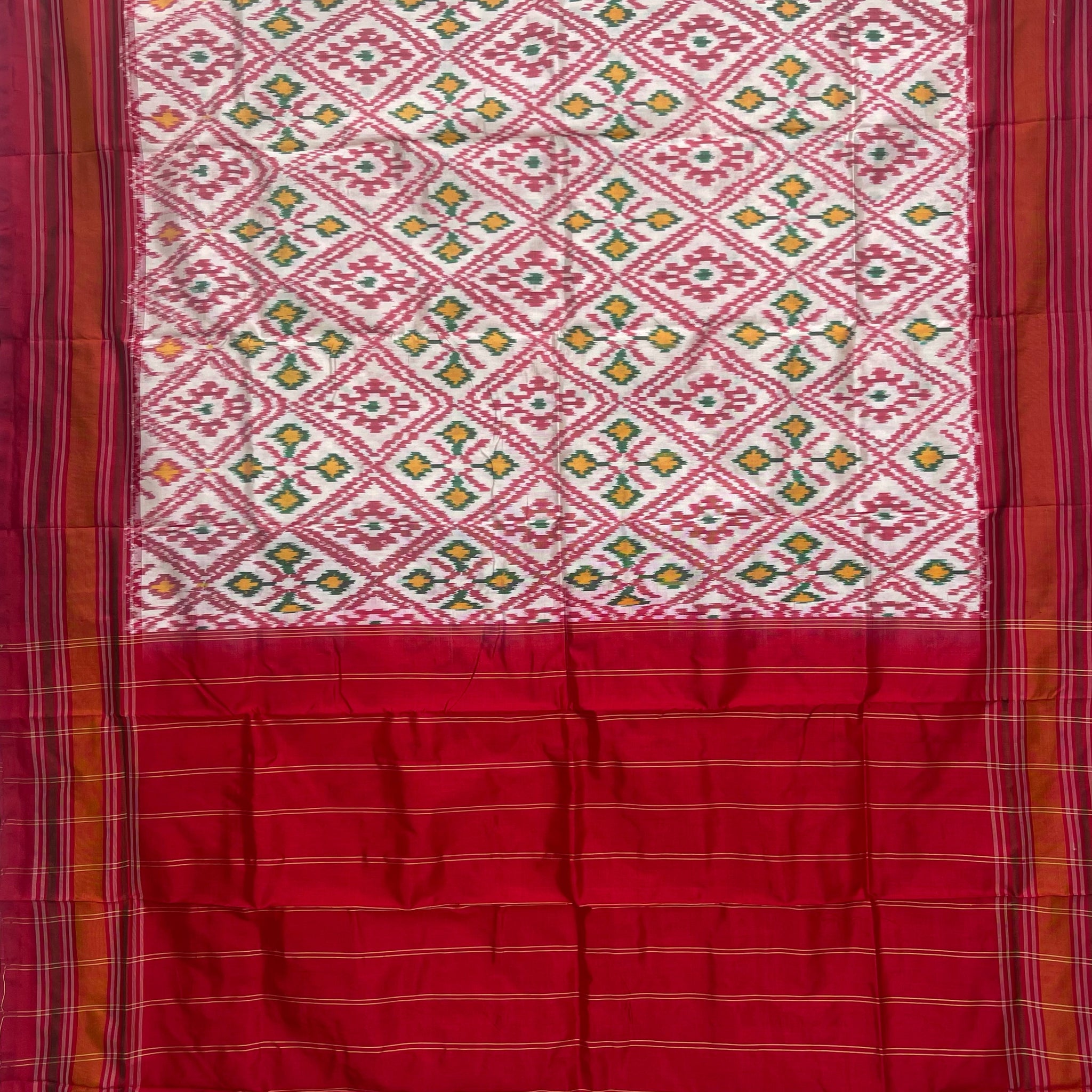 Red & Off White colour Pochampalli Ikkat Handloom silk duppata