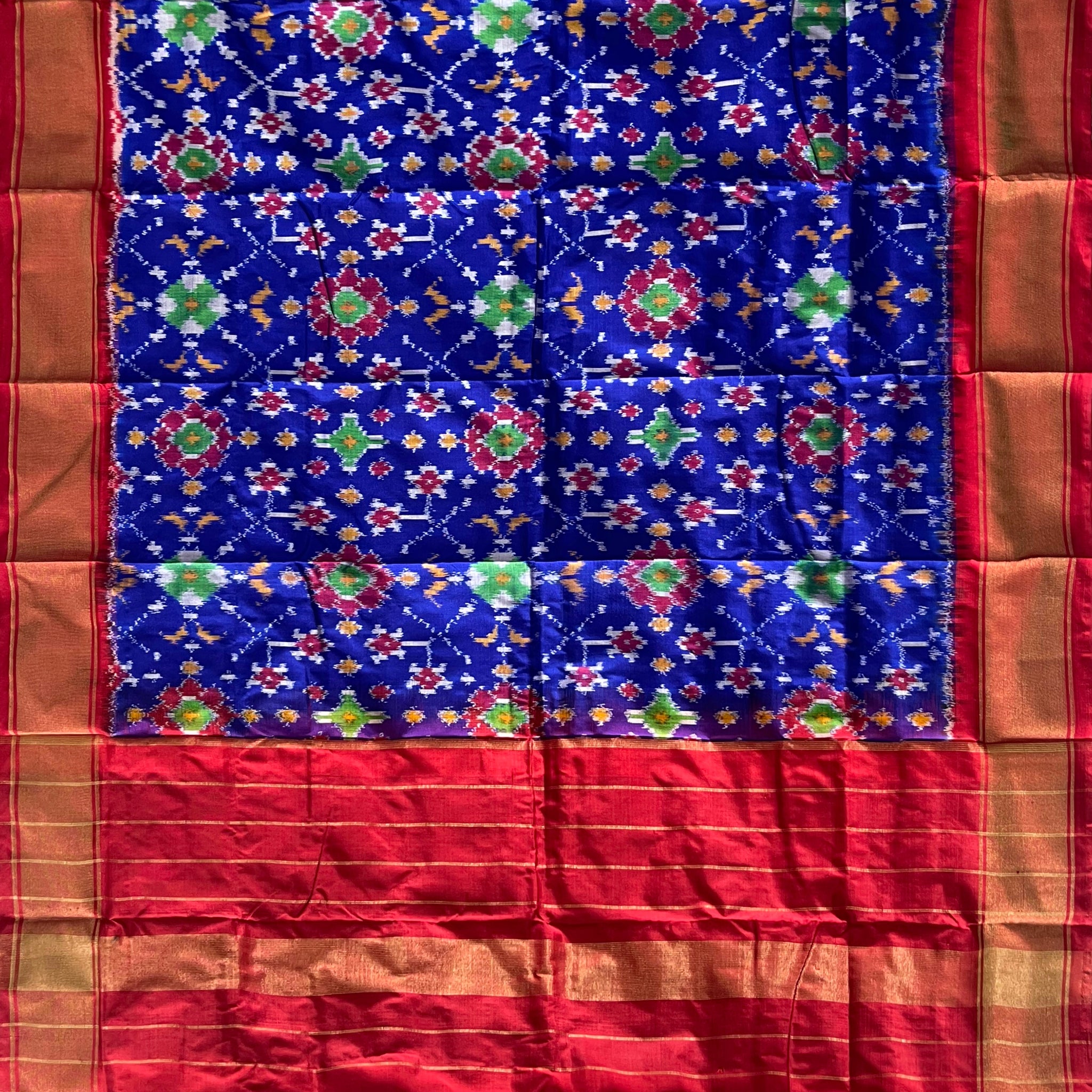 Blue & Red colour Pochampalli Ikkat Handloom silk duppata