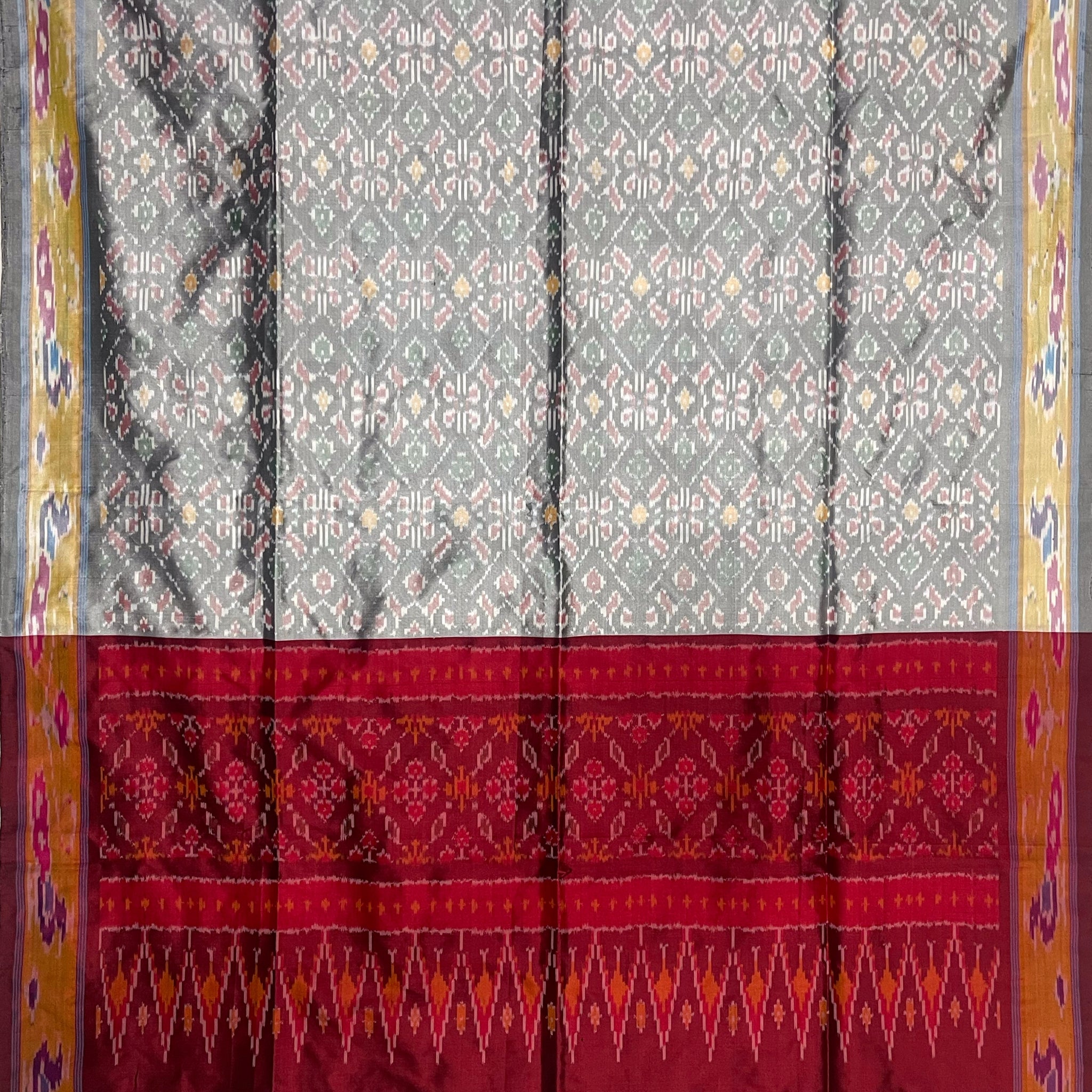 Gray & Maroon colour Ikkat Handloom silk duppata