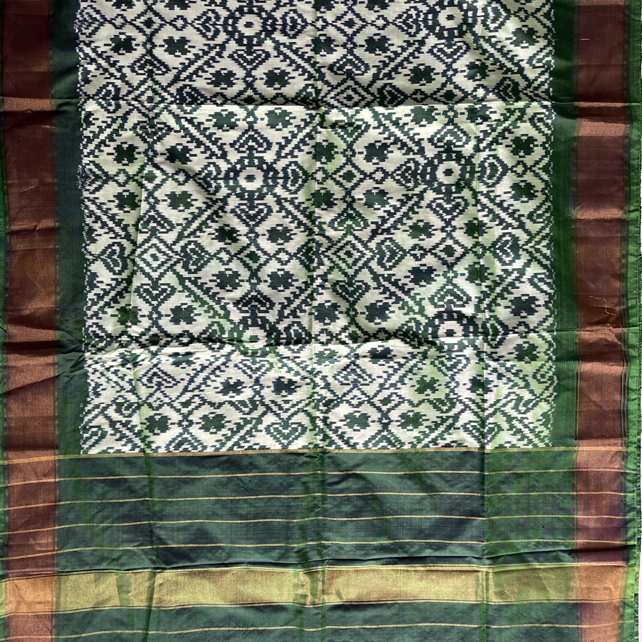 Green colour Pochampalli Ikkat Handloom silk duppata