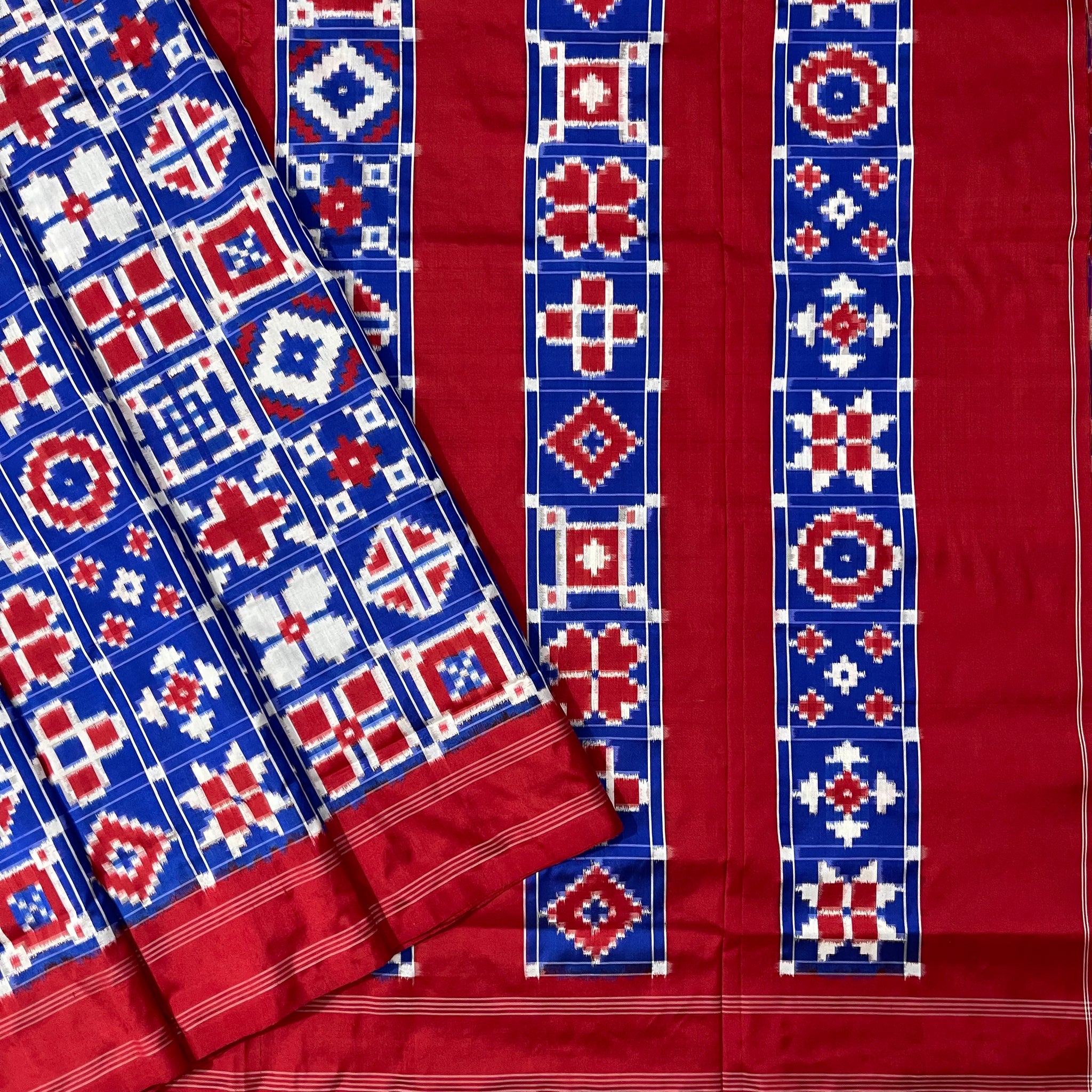 20 Motifs Telia Rumal Ikkat Silk Sari