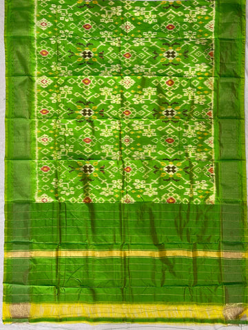 Parrot Green colour Ikkat Handloom silk duppata