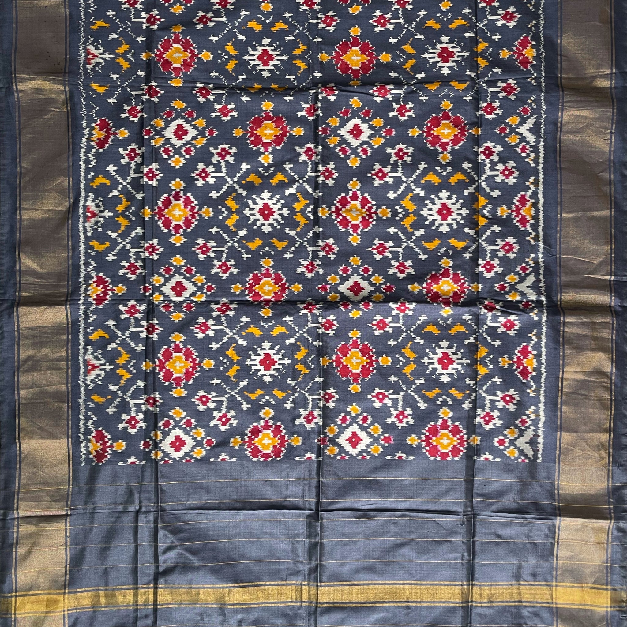 Gray colour Pochampalli Ikkat Handloom silk duppata