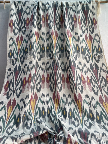 CENTRAL ASIAN IKKAT COTTON FABRIC 977