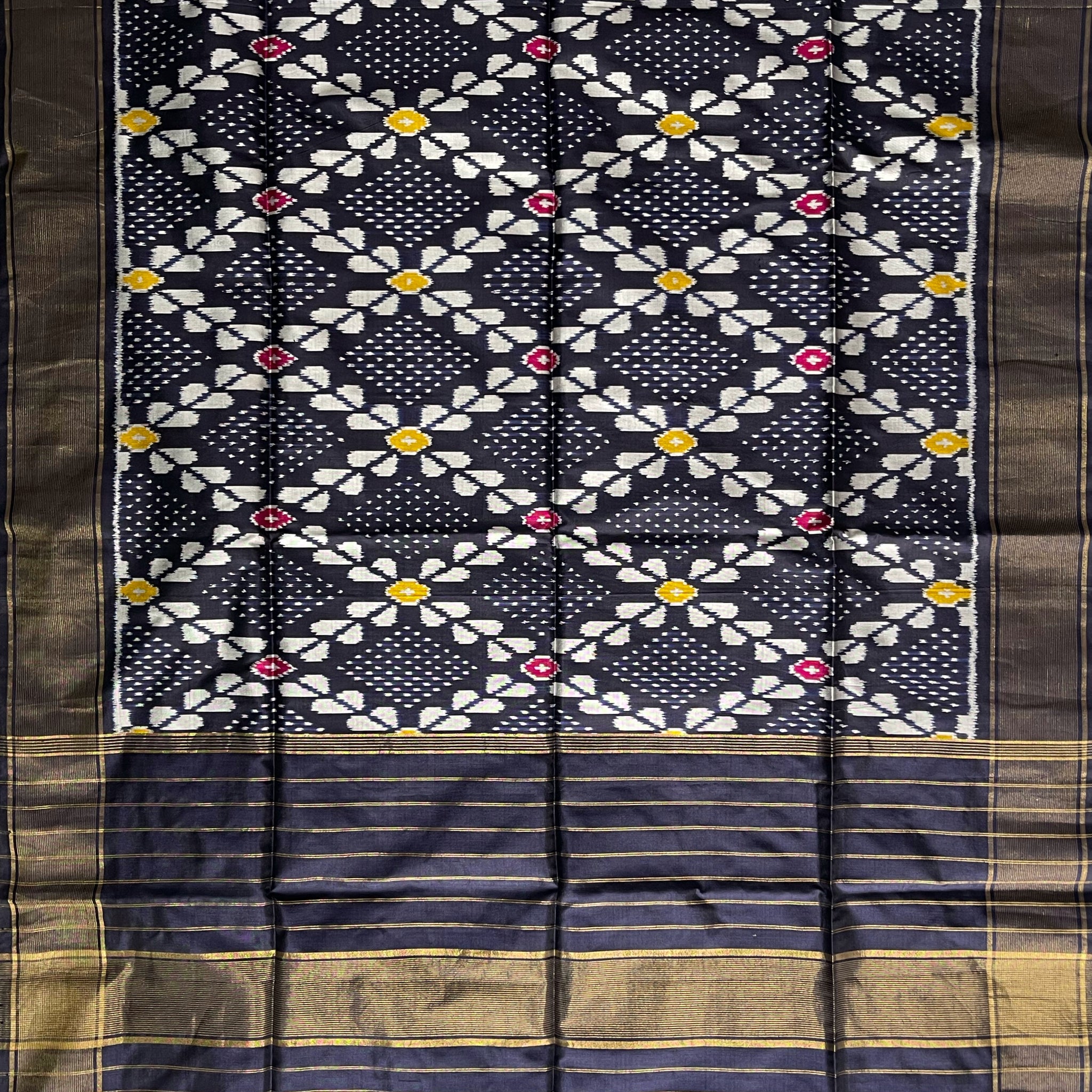 Black colour Pochampalli Ikkat Handloom silk duppata