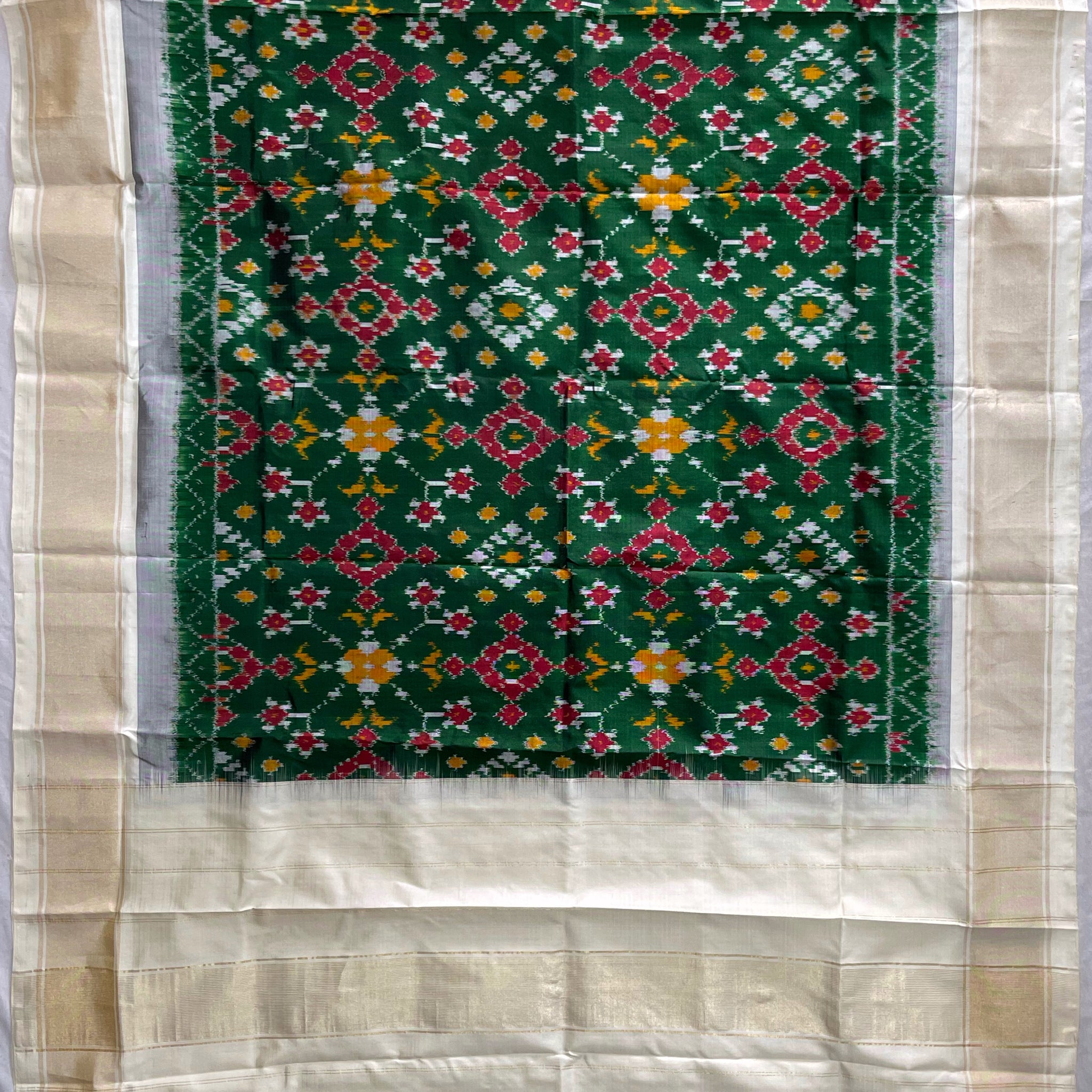 Green & Creem colour Ikkat Silk Duppata