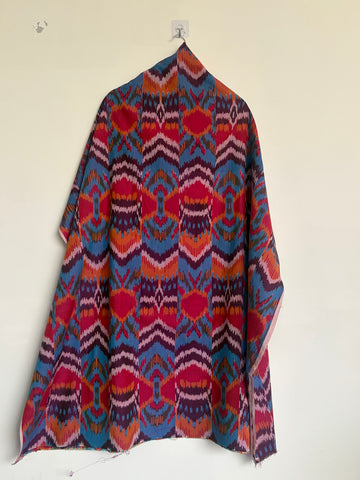 Special Uzbek Ikat Fabric – Premium Handmade Cotton Handloom | 2.5 Mts Blue& Red