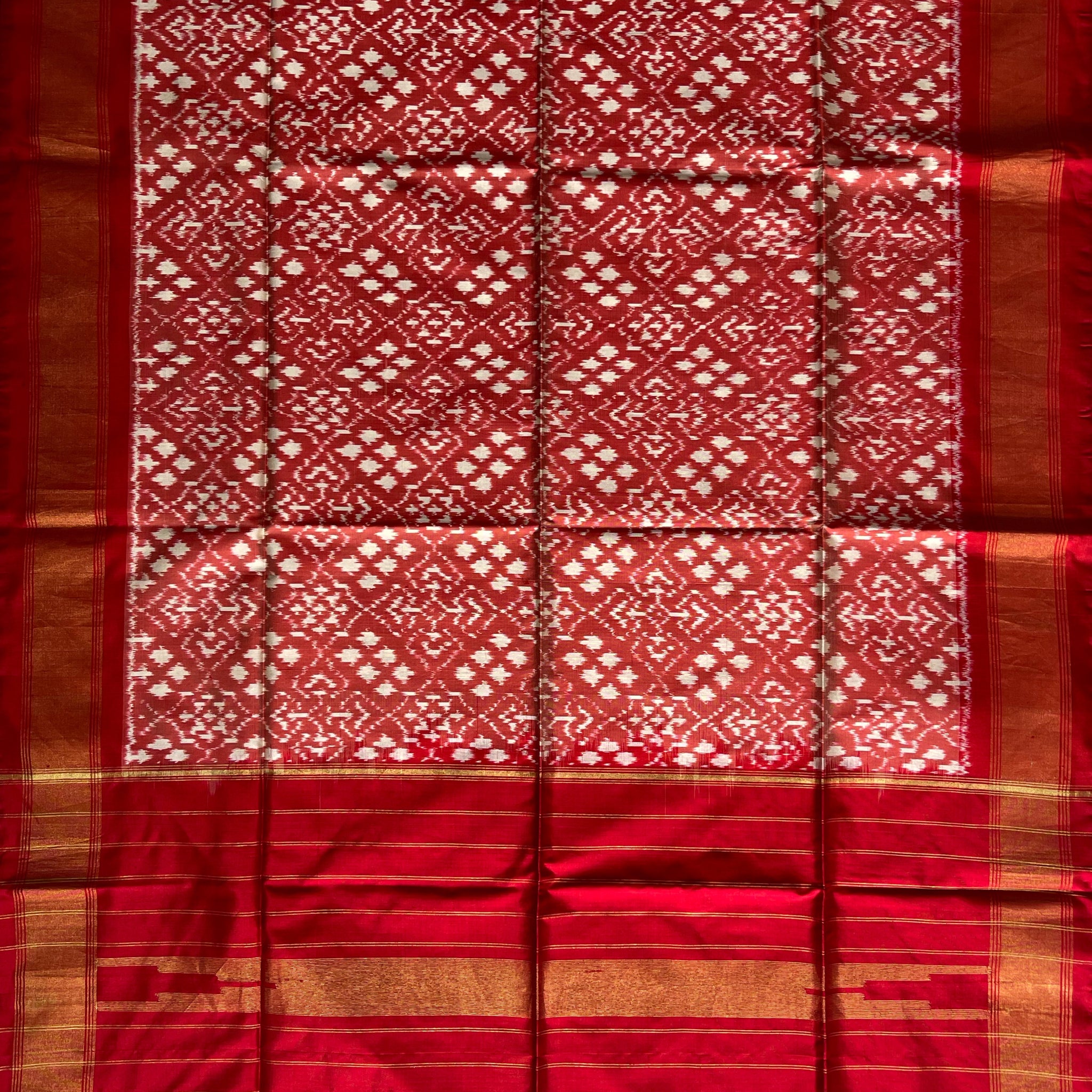 Red colour Pochampalli Ikkat Handloom silk duppata